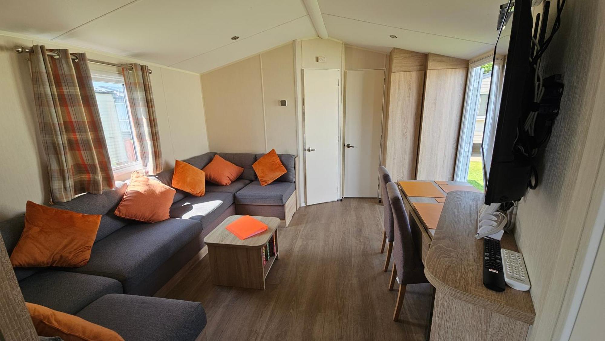 Kp Holiday Home Corton  Экстерьер фото